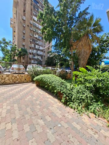 Petah Tikva, Israel 4