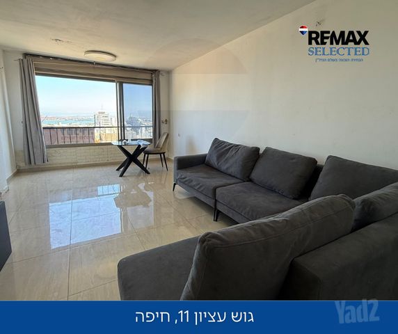 גוש עציון 11