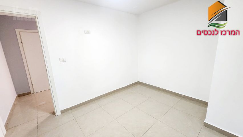Rehovot, Israel 5