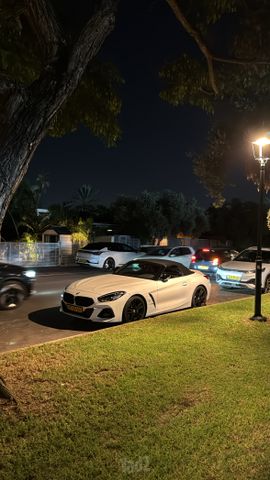Z4 M-Design אוט׳ רודסטר 2.0 (197 כ״ס)