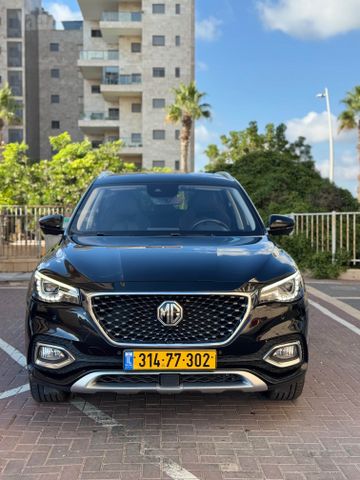 מודעת רכב אם ג'י EHS PHEV