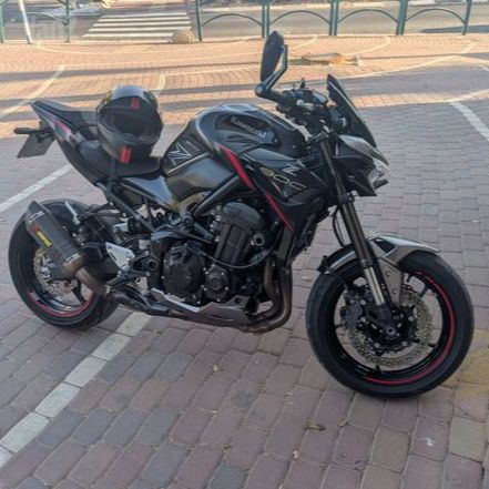 מודעת רכב קאוואסאקי Z900