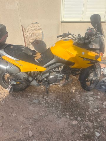 מודעת רכב סוזוקי DL650A וי-סטרום