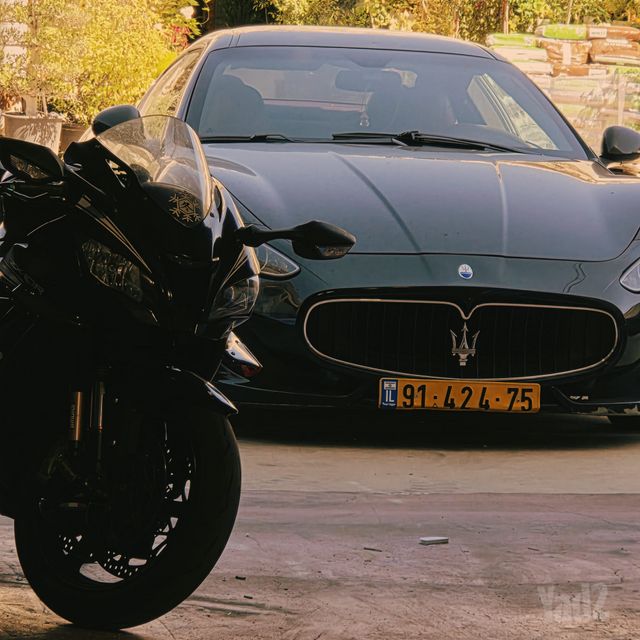 מודעת רכב קאוואסאקי נינג'ה ZX 10R