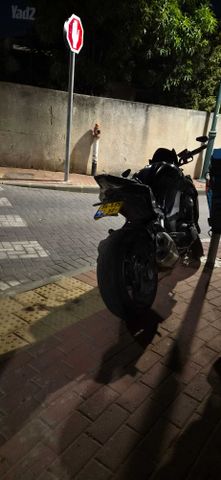 מודעת רכב קאוואסאקי Z1000 ABS