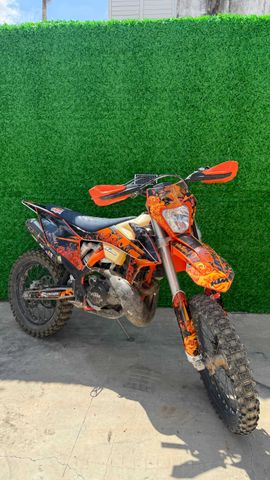 מודעת רכב KTM Enduro EXC 250
