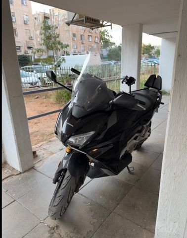 מודעת רכב הונדה FORZA750
