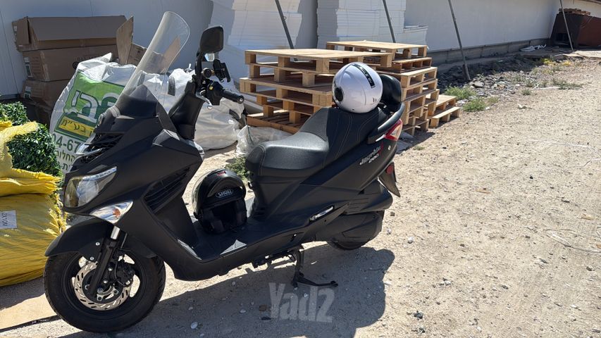 מודעת רכב סאן יאנג ג'וי רייד 200