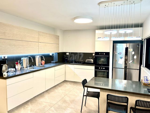 Ramat Gan, Israel 3