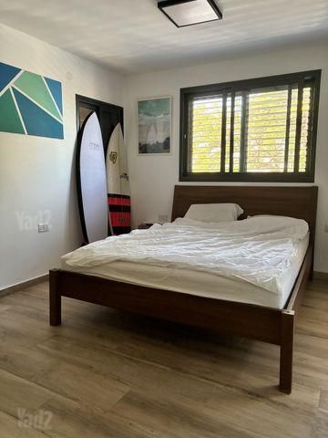 Holon, Israel 7