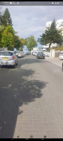 אוסישקין 18