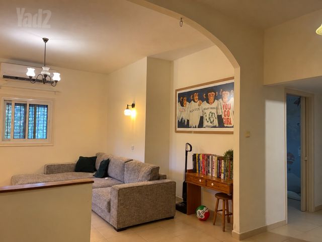 המייסדים 1