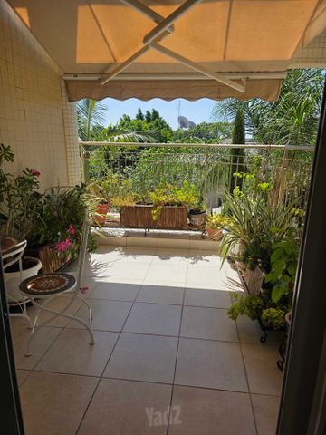 בקעת הירח 4