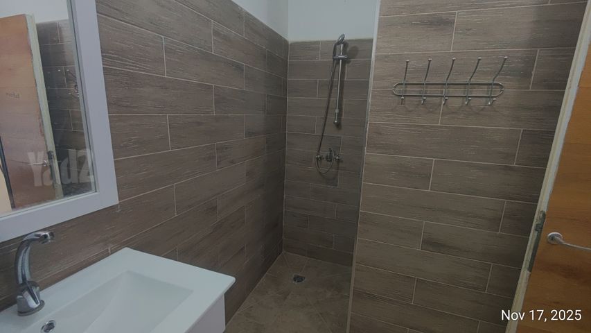 ז'בוטינסקי 432