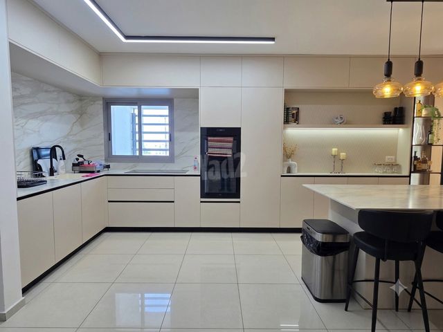 Rehovot, Israel 4