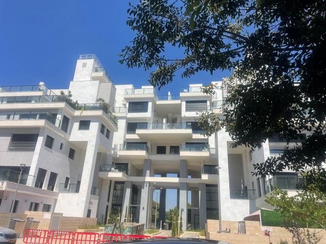 Herzliya, Israel 2