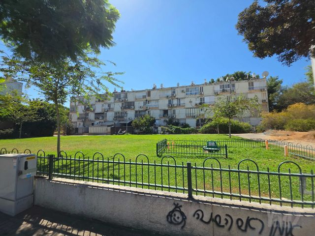 Tel Aviv-Yafo, Israel 11
