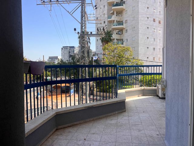 Rehovot, Israel 6
