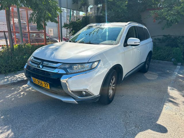 מודעת רכב מיצובישי אאוטלנדר