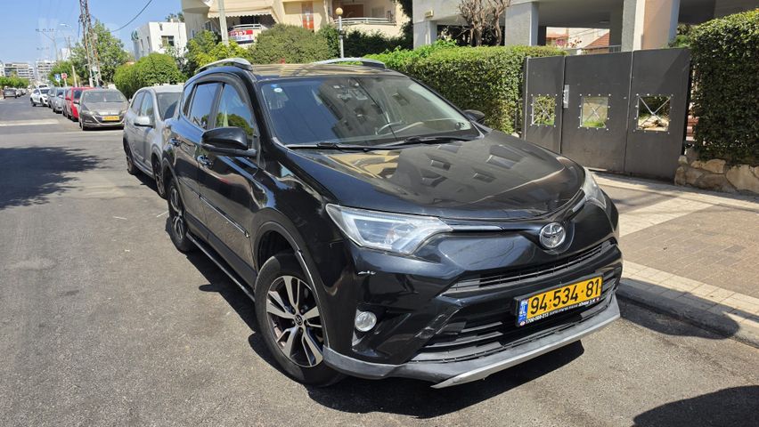 מודעת רכב טויוטה RAV4