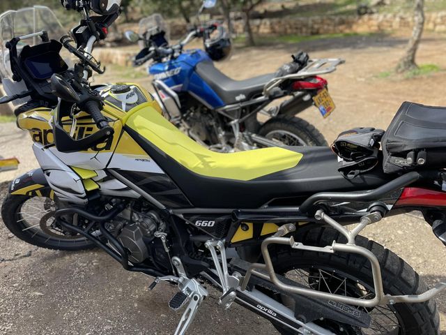 מודעת רכב אפריליה Aprilia Tuareg 660