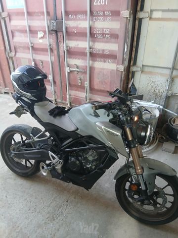 מודעת רכב הונדה CB125R