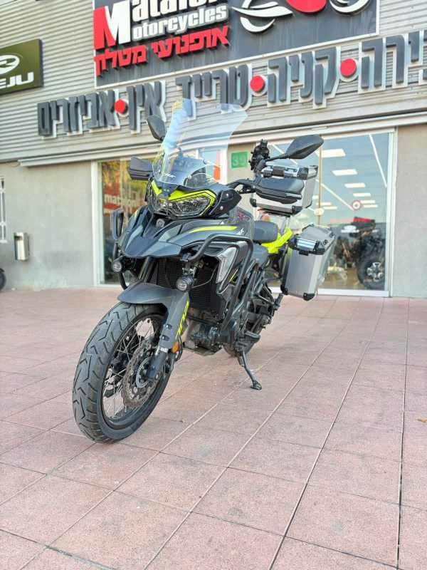 מודעת רכב בנלי TRK702X