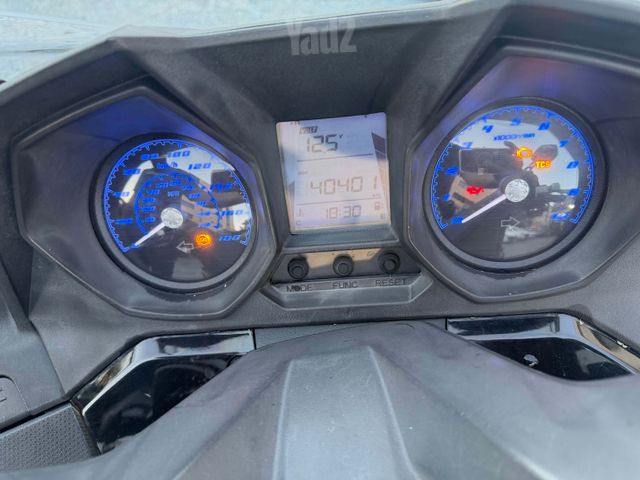 מודעת רכב קימקו דאון-טאון 350