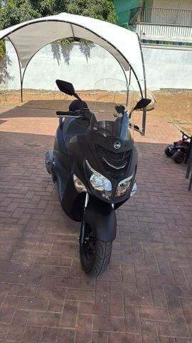 מודעת רכב סאן יאנג ג'וי רייד 200