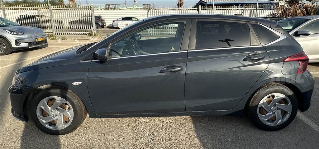מודעת רכב יונדאי i20 1