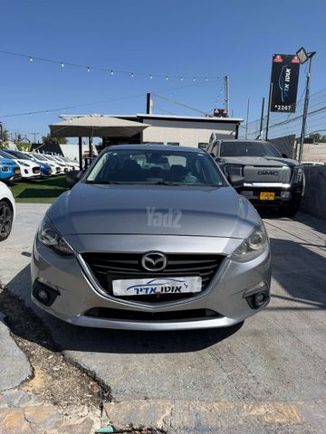 מודעת רכב מאזדה 3 1