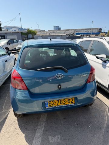 מודעת רכב טויוטה יאריס