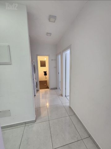 Ramat Gan, Israel 8