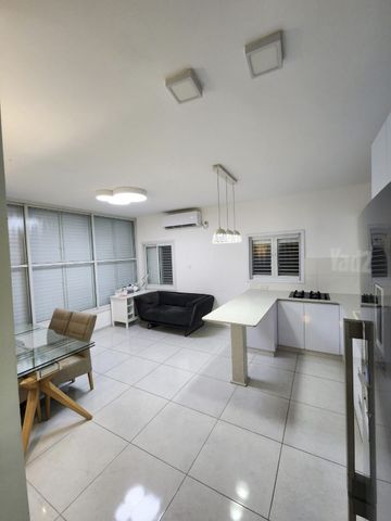 Ramat Gan, Israel 6