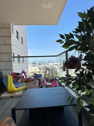 Petah Tikva, Israel 3