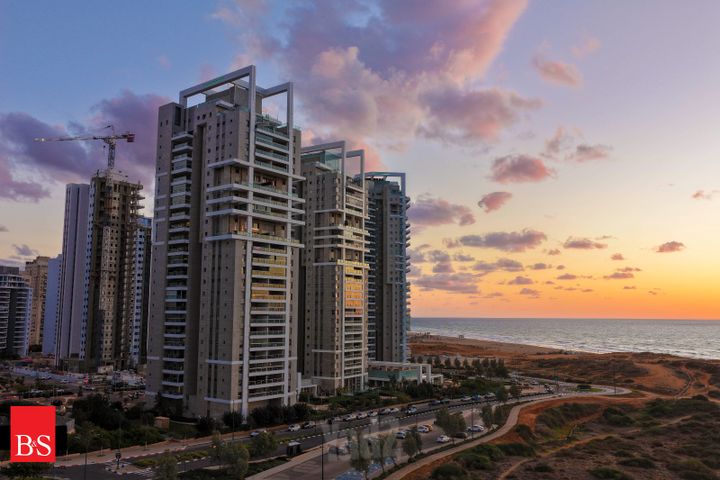 נתן יונתן 26