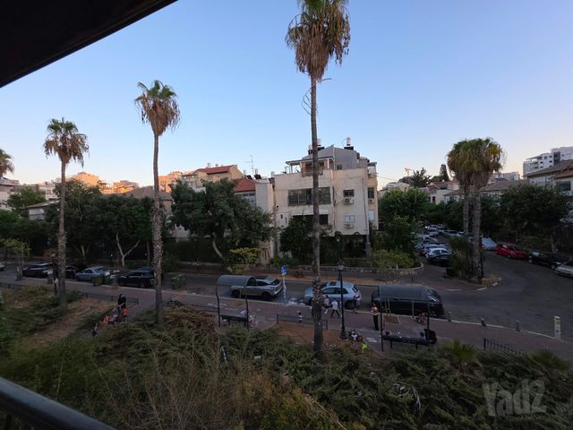 דניאל 