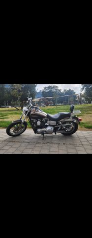 מודעת רכב הרלי דיווידסון דיינה לוו-ריידר 1450