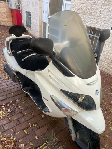 מודעת רכב פיאג'ו X-Evo 250