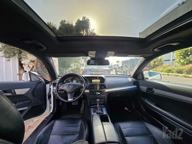 E-class Avantgarde E 350 אוט׳ בנזין קופה 4 מק 2 דל 3.5 (272 כ״ס)