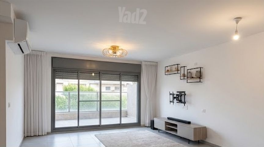 שחף 10