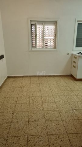 Petah Tikva, Israel 5
