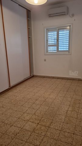 Petah Tikva, Israel 4