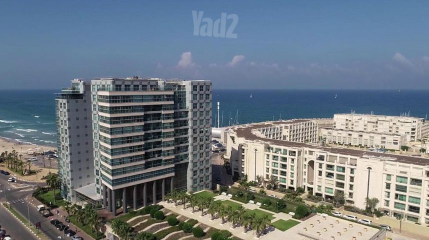 Herzliya, Israel 9