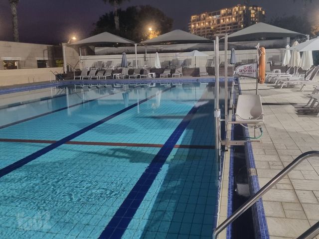 Herzliya, Israel 7
