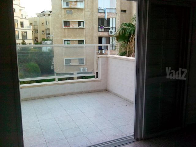 Petah Tikva, Israel 3