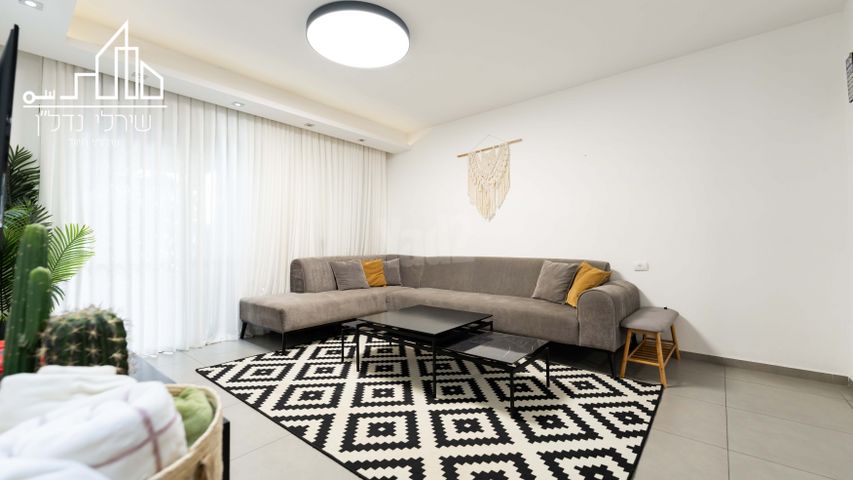 Ashdod, Israel 8