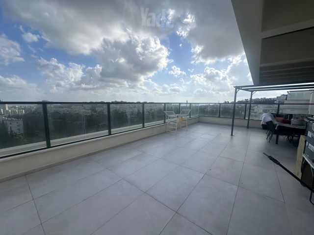 Haifa, Israel 6