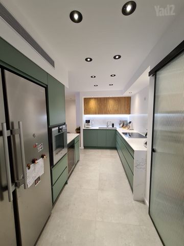 Ramat Gan, Israel 4