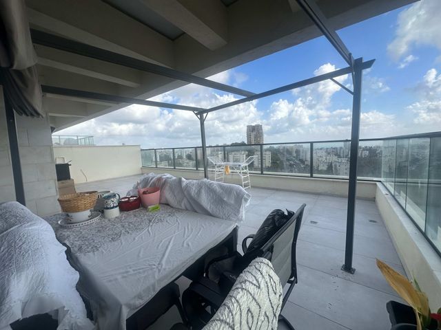 Haifa, Israel 11